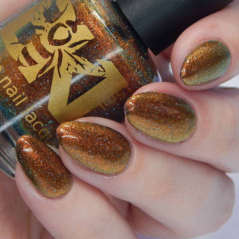 BEE’S KNEES LACQUER, Fit for a store Queen (BNNU)